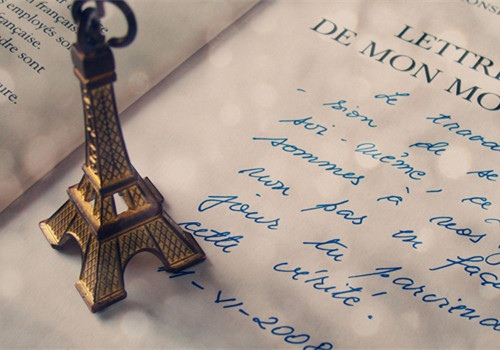 和喜欢的人擦肩而过的句子