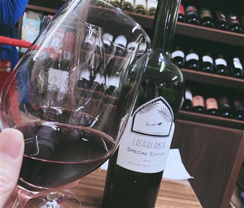 喝红酒的句子适合发朋友圈