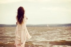 不满足生活现状的句子