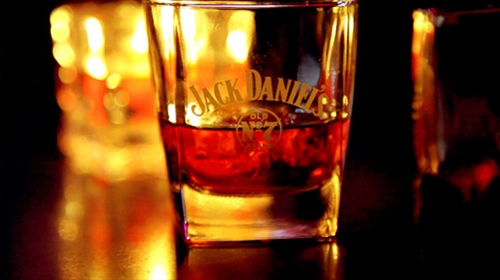 八个字的社会句子短句大全(优选51句)