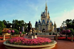 买新衣服的心情说说(推荐68句)